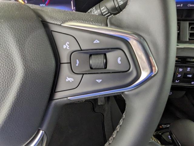 new 2025 Chevrolet Trax car, priced at $28,088