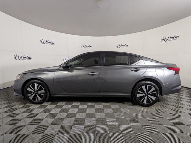 used 2022 Nissan Altima car, priced at $23,498