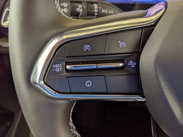 used 2025 Chevrolet Traverse car, priced at $40,499