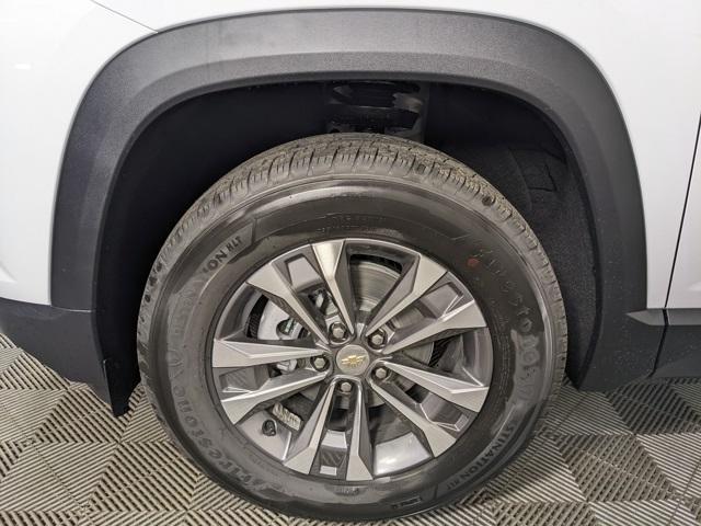 new 2026 Chevrolet Equinox car, priced at $34,628