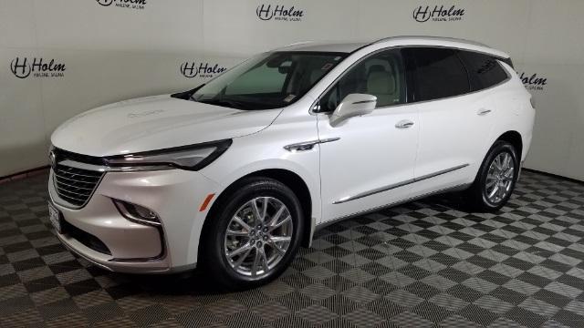 used 2023 Buick Enclave car, priced at $40,004