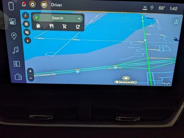 used 2025 Chevrolet Equinox car, priced at $27,999