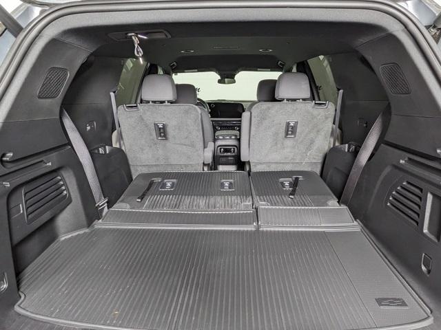 used 2025 Chevrolet Traverse car, priced at $41,497