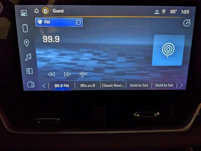 new 2026 Chevrolet Equinox car, priced at $33,633