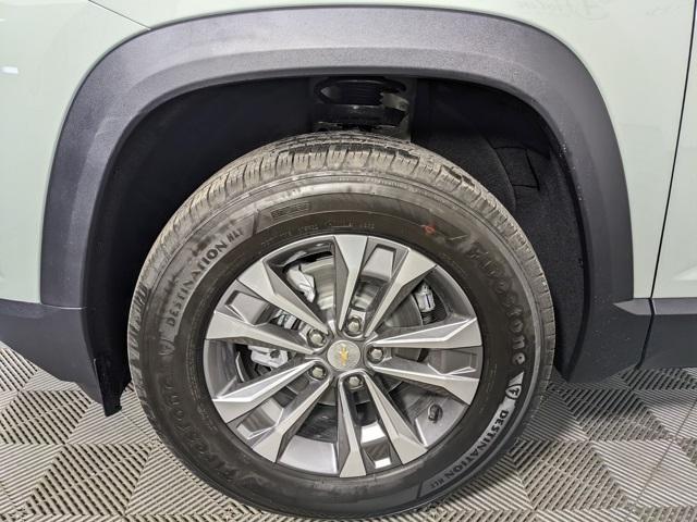 new 2026 Chevrolet Equinox car, priced at $33,633