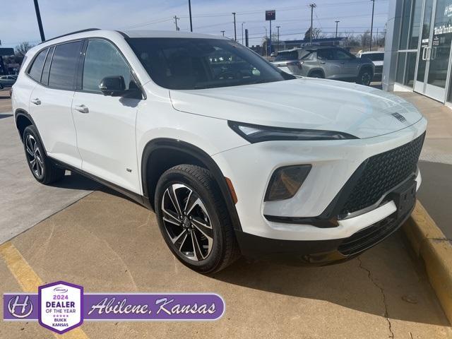 used 2025 Buick Enclave car, priced at $40,499