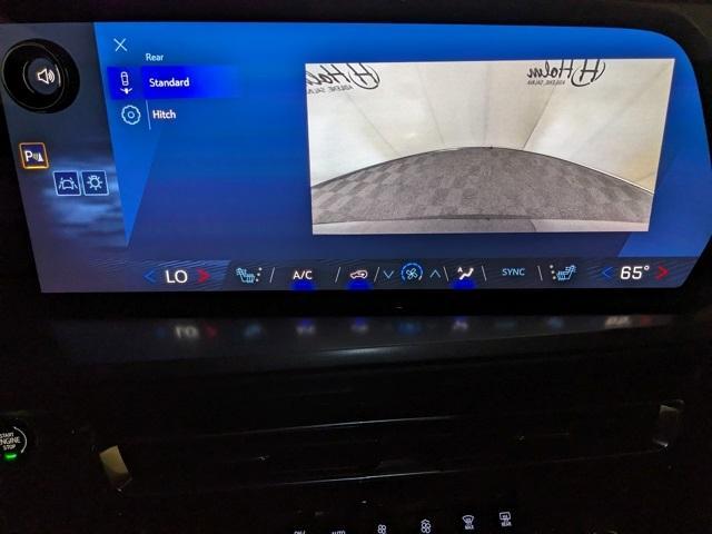 used 2025 Chevrolet Traverse car, priced at $38,495