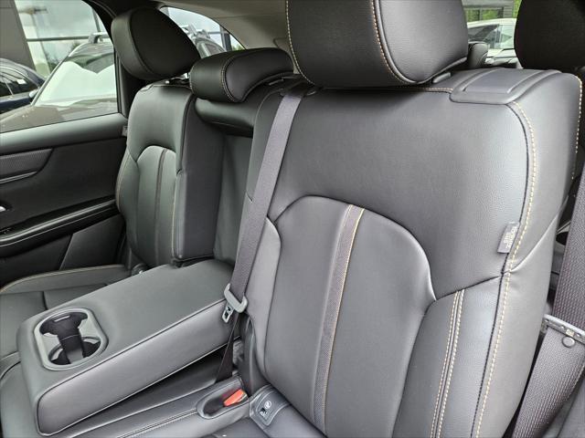 new 2025 Mazda CX-90 car, priced at $38,606