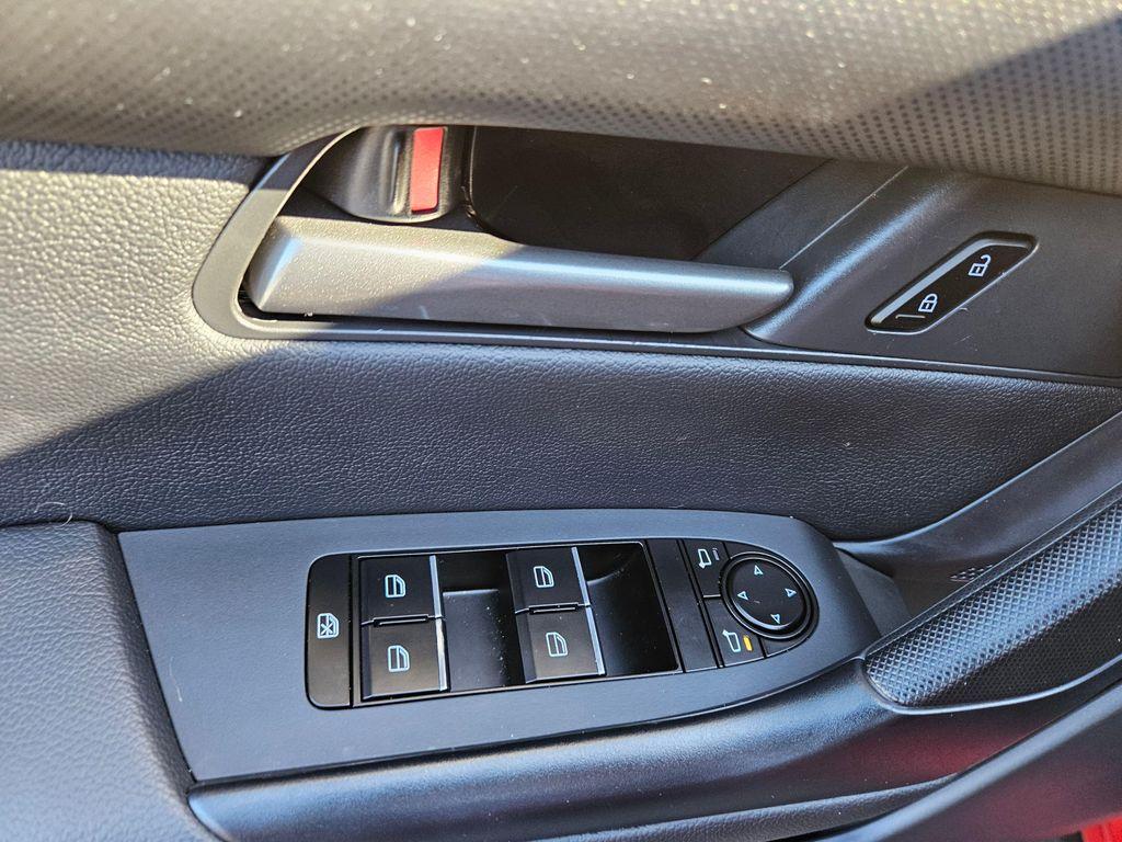 used 2024 Mazda CX-50 car, priced at $27,599