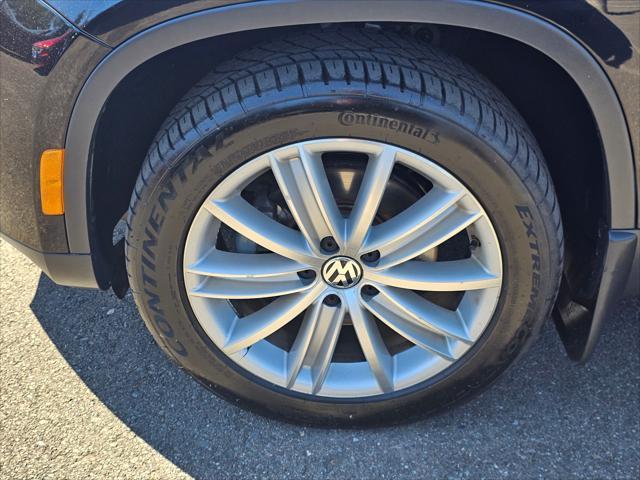 used 2010 Volkswagen Tiguan car