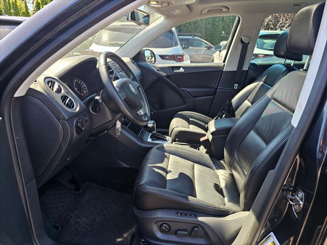 used 2010 Volkswagen Tiguan car