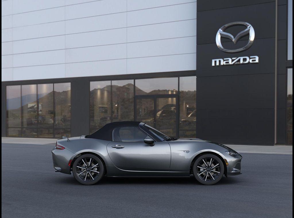 new 2025 Mazda MX-5 Miata car