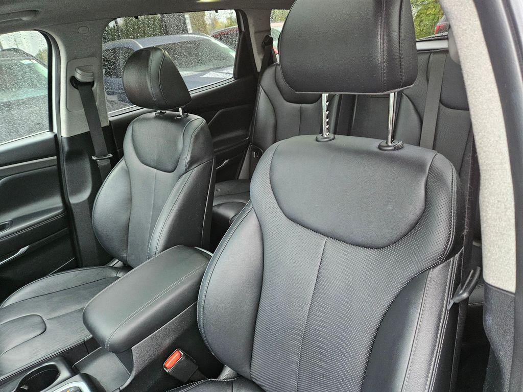 used 2019 Hyundai Santa Fe car, priced at $20,899