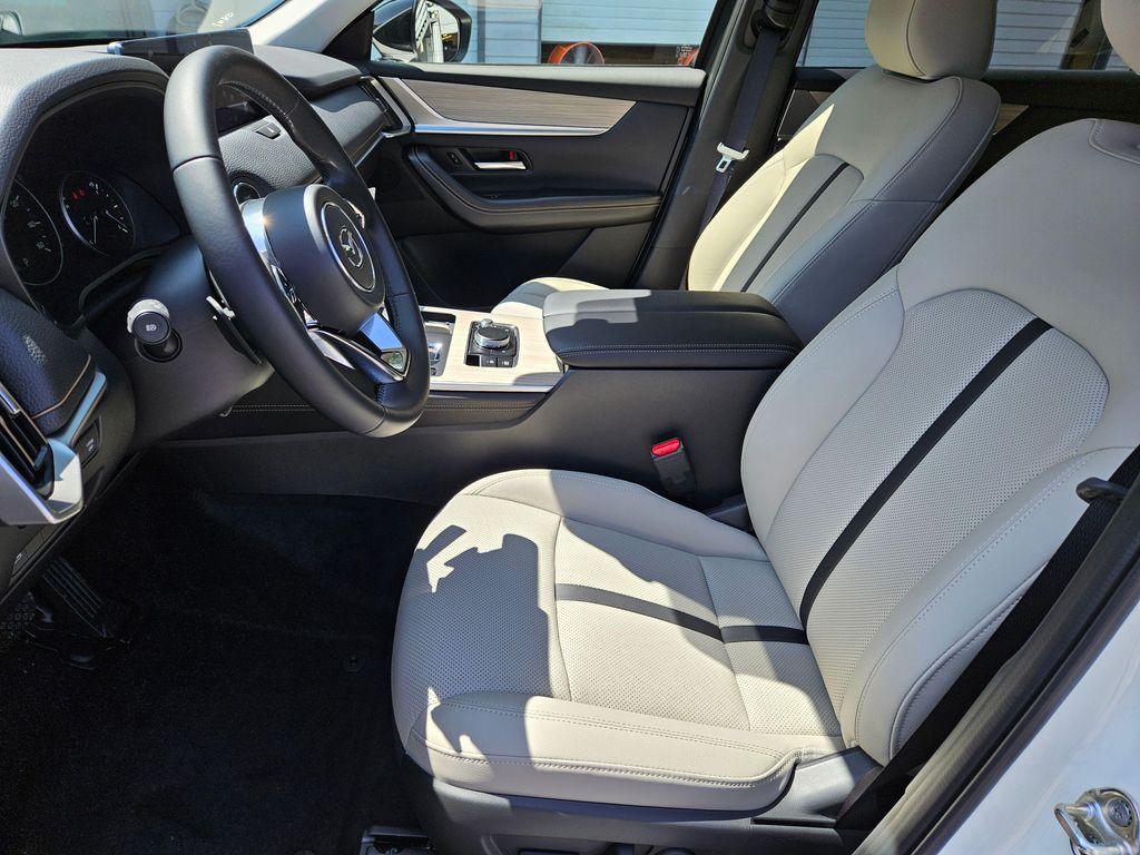 new 2025 Mazda CX-70 car, priced at $40,413