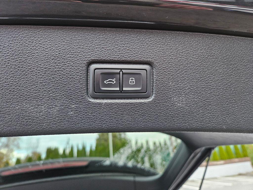 used 2017 Audi Q7 car, priced at $14,499