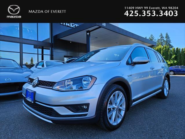 used 2017 Volkswagen Golf Alltrack car