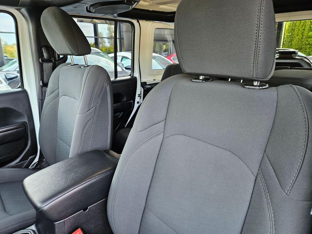 used 2020 Jeep Wrangler Unlimited car, priced at $27,999