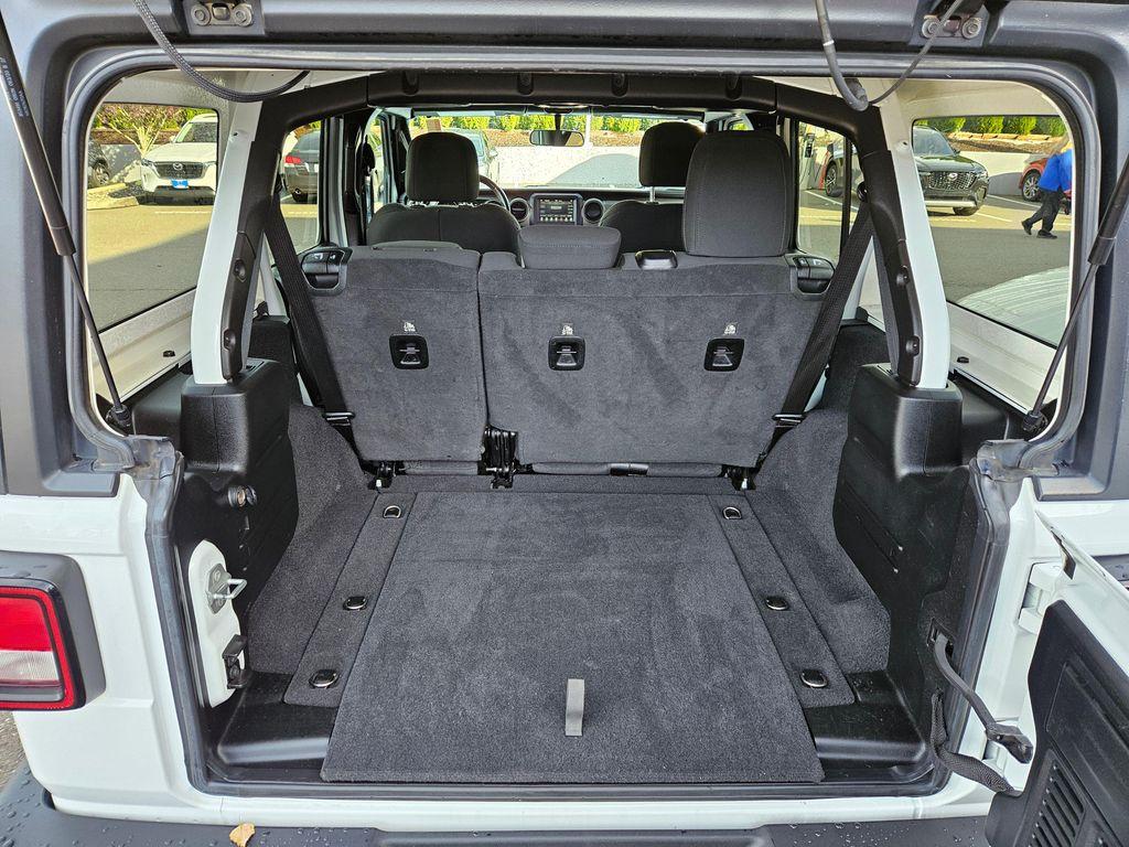 used 2020 Jeep Wrangler Unlimited car, priced at $27,999