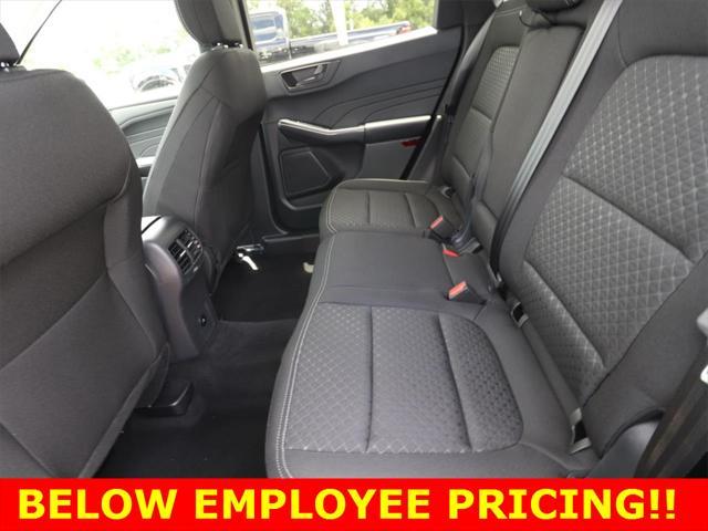 new 2025 Ford Escape car, priced at $26,532