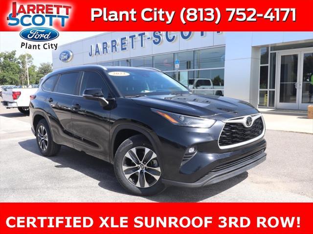 used 2023 Toyota Highlander car, priced at $35,469