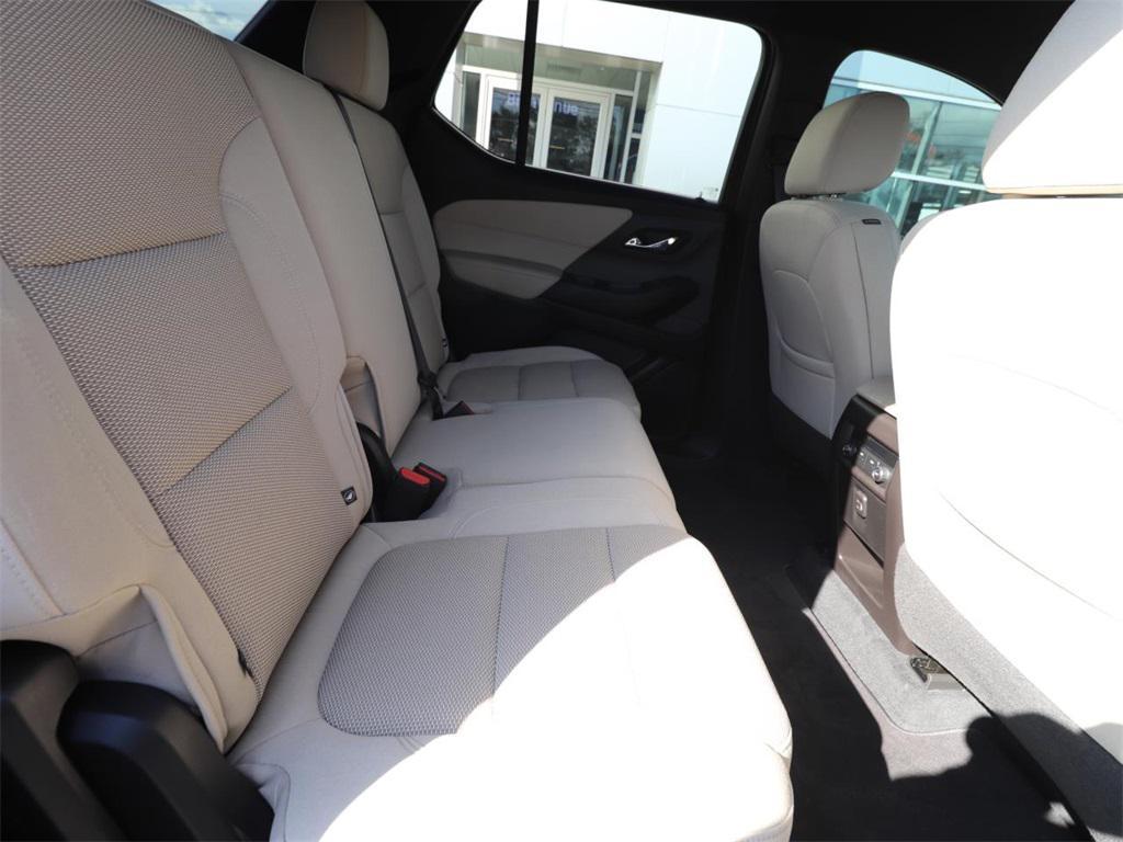 used 2022 Chevrolet Traverse car, priced at $25,323