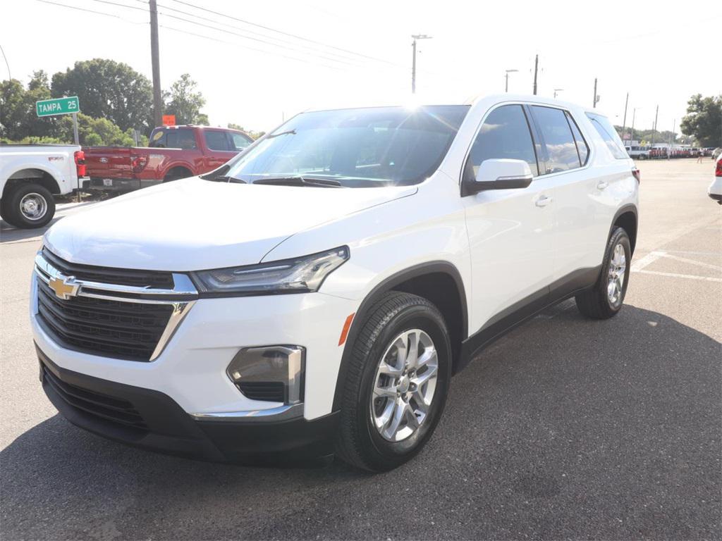 used 2022 Chevrolet Traverse car, priced at $25,323