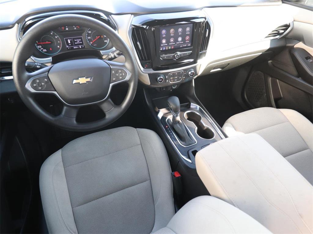 used 2022 Chevrolet Traverse car, priced at $25,323