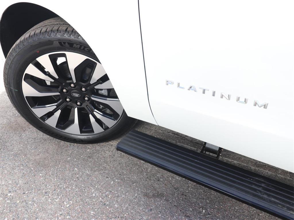 new 2025 Ford Expedition Max car, priced at $80,496