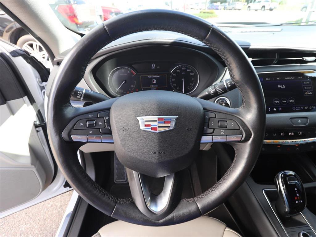 used 2023 Cadillac XT4 car, priced at $27,976