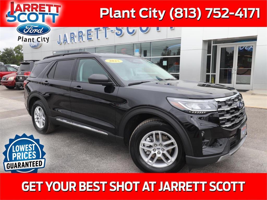 new 2025 Ford Explorer car, priced at $39,396