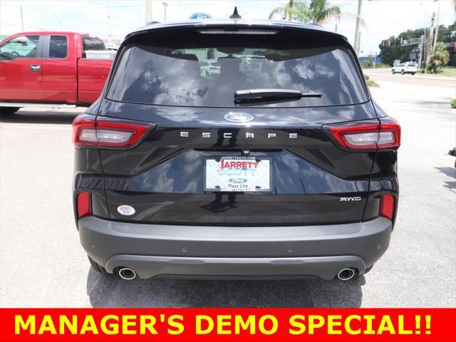 new 2025 Ford Escape car, priced at $28,924