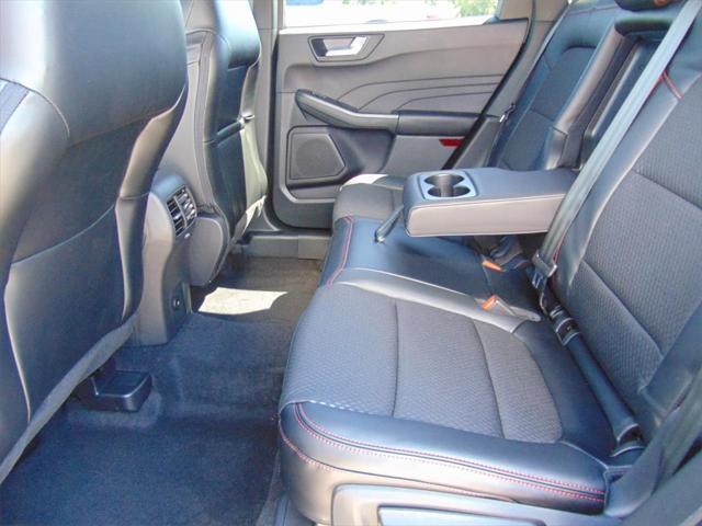 new 2025 Ford Escape car, priced at $31,066