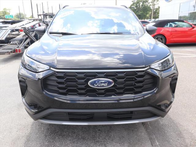 new 2025 Ford Escape car, priced at $29,924