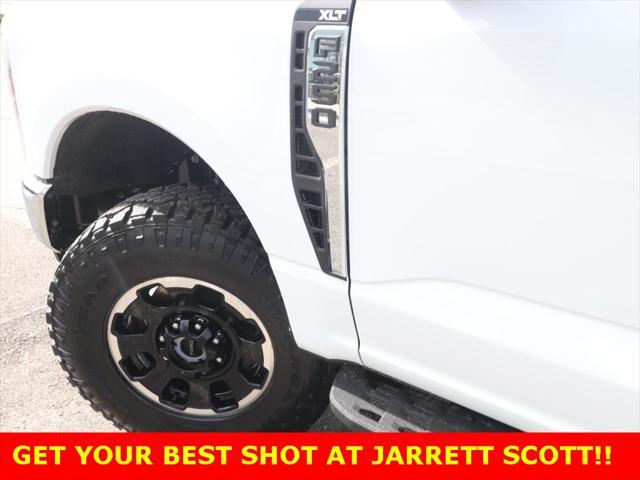 new 2025 Ford F-250 car, priced at $59,374