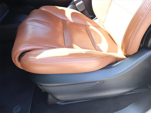 used 2021 Lincoln Navigator car, priced at $50,989