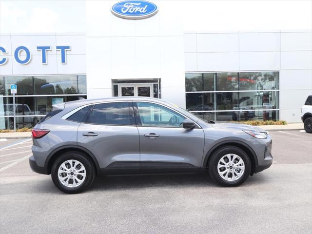 used 2024 Ford Escape car, priced at $23,999