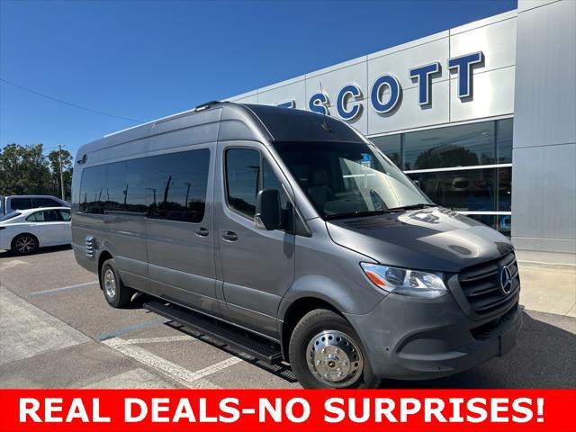 used 2022 Mercedes-Benz Sprinter 4500 car, priced at $85,676