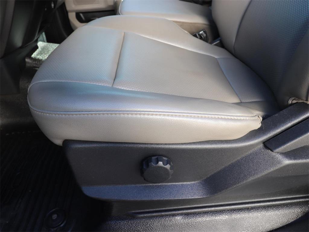 used 2022 Ford F-450 car, priced at $59,676