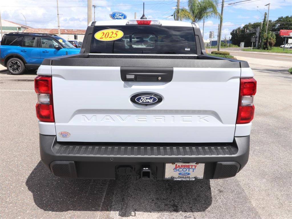 new 2025 Ford Maverick car, priced at $34,012