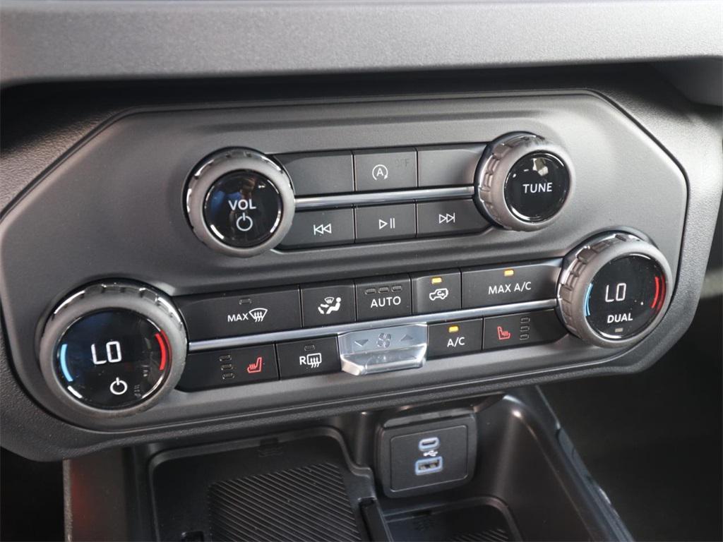 new 2025 Ford Bronco car, priced at $43,230