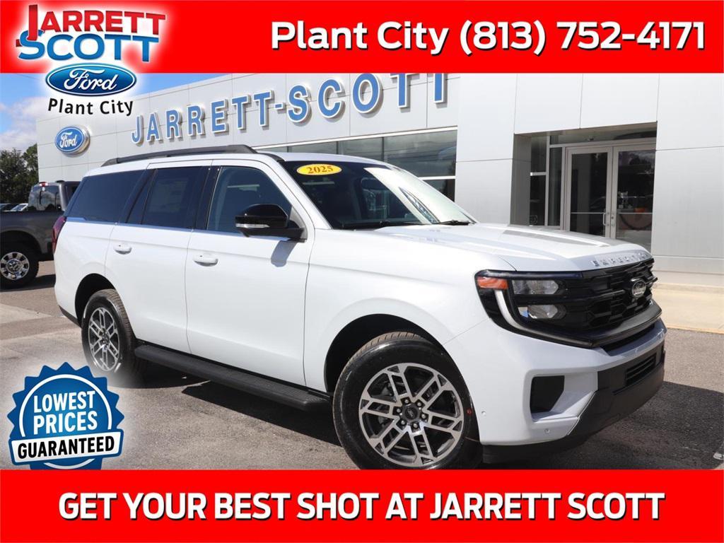 new 2025 Ford Expedition car, priced at $63,825