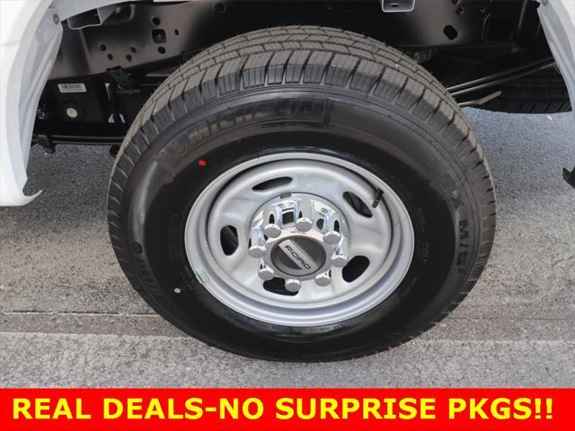 new 2025 Ford F-250 car, priced at $57,530