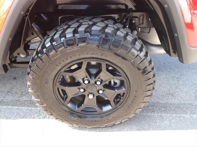 used 2023 Jeep Gladiator car, priced at $35,408