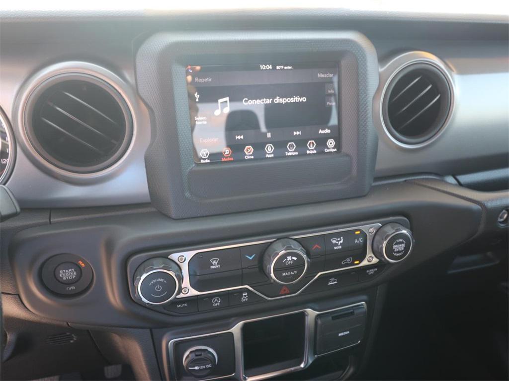 used 2023 Jeep Gladiator car, priced at $31,454