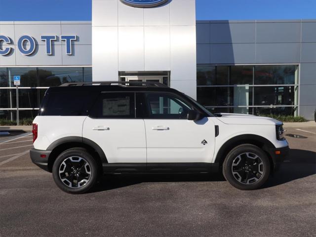 new 2024 Ford Bronco Sport car, priced at $32,062