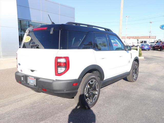 new 2024 Ford Bronco Sport car, priced at $32,062