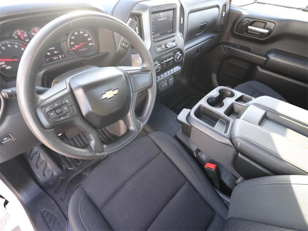 used 2024 Chevrolet Silverado 1500 car, priced at $31,434