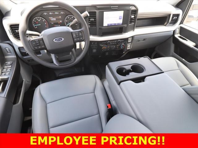 new 2025 Ford F-250 car, priced at $47,318