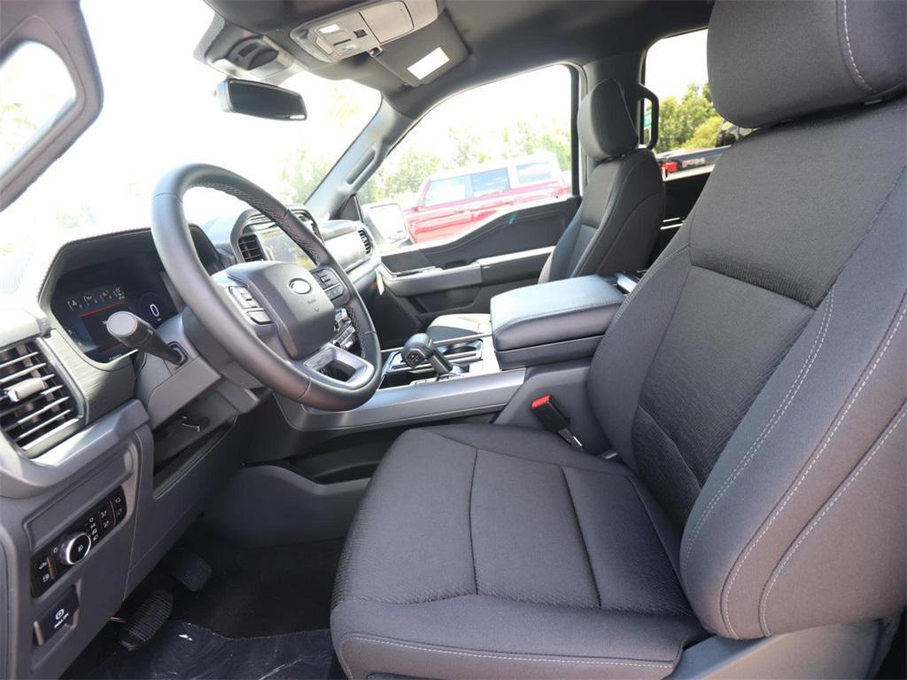 new 2025 Ford F-150 car, priced at $52,282