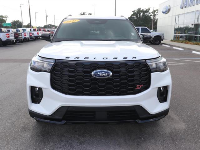 new 2025 Ford Explorer car, priced at $56,958